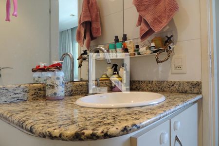 Apartamento à venda com 160m², 3 quartos e 2 vagasBanheiro da Suíte
