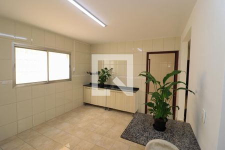 Casa para alugar com 184m², 3 quartos e 3 vagasCopa