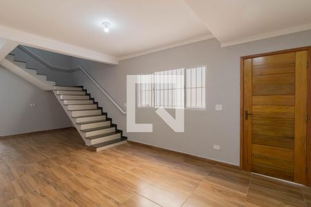 Sala de casa para alugar com 3 quartos, 127m² em Jardim Santa Clara, Guarulhos