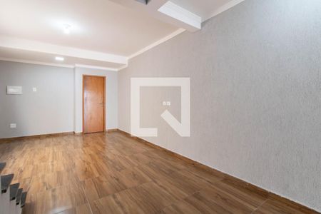 Sala de casa para alugar com 3 quartos, 127m² em Jardim Santa Clara, Guarulhos