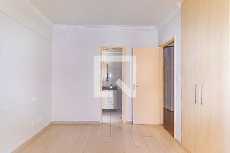 Apartamento para alugar com 84m², 3 quartos e 2 vagas Apartamento para alugar com 84m², 3 quartos e 2 vagasQuarto 2 - Suíte