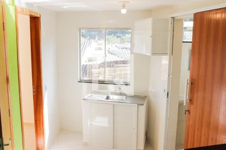 Cozinha 1 de kitnet/studio à venda com 1 quarto, 30m² em Barra da Tijuca, Rio de Janeiro