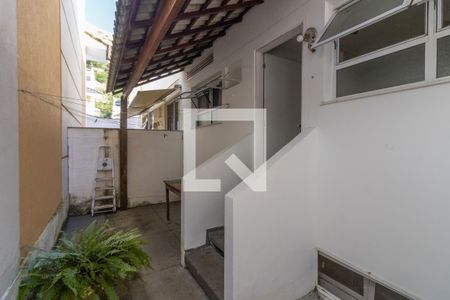 Casa de condomínio à venda com 257m², 5 quartos e 3 vagasÁrea externa