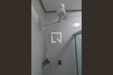 Casa de condomínio à venda com 257m², 5 quartos e 3 vagasÁrea de Serviço - banheiro