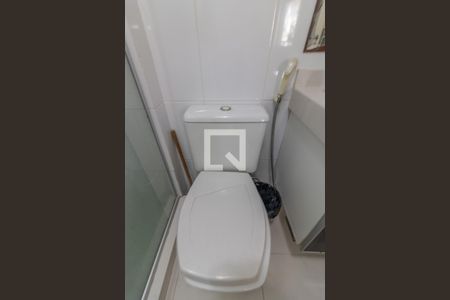 Casa de condomínio à venda com 257m², 5 quartos e 3 vagasBanheiro Social