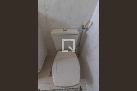 Casa de condomínio à venda com 257m², 5 quartos e 3 vagasSuíte 1 - Master - banheiro