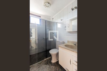 Apartamento à venda com 79m², 3 quartos e 1 vaga Apartamento à venda com 79m², 3 quartos e 1 vagaBanheiro Social