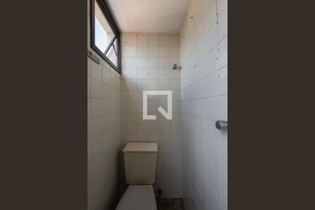 Apartamento à venda com 79m², 3 quartos e 1 vaga Apartamento à venda com 79m², 3 quartos e 1 vagaBanheiro de serviço