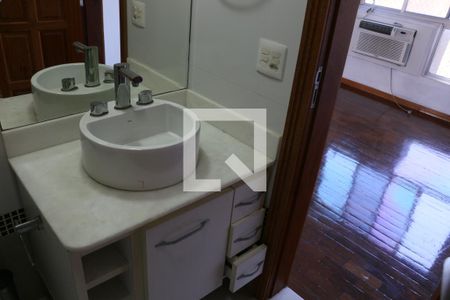 banheiro de apartamento para alugar com 4 quartos, 302m² em Flamengo, Rio de Janeiro