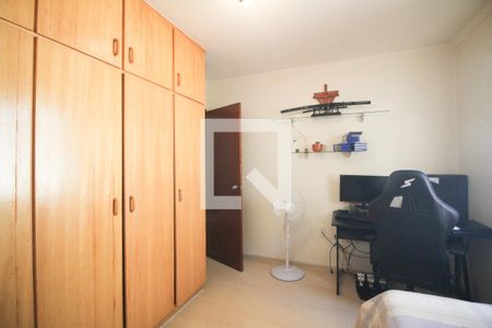 Casa à venda com 207m², 3 quartos e 2 vagasQuarto 3