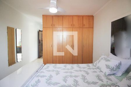 Casa à venda com 207m², 3 quartos e 2 vagasQuarto 1