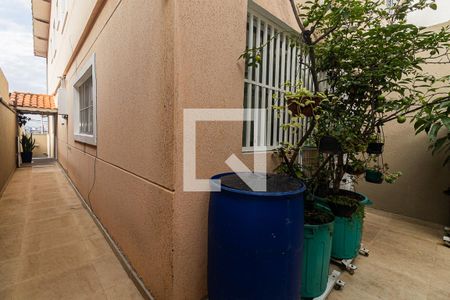 Casa à venda com 207m², 3 quartos e 2 vagas Casa à venda com 207m², 3 quartos e 2 vagasQuintal