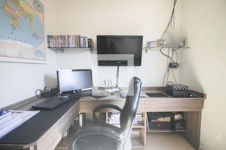 Casa à venda com 207m², 3 quartos e 2 vagasQuarto 2