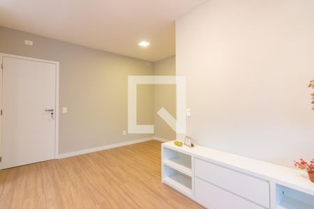Sala  de apartamento para alugar com 2 quartos, 57m² em Vila Yara, Osasco