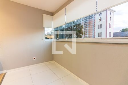Varanda  de apartamento para alugar com 2 quartos, 57m² em Vila Yara, Osasco
