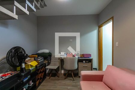 Casa à venda com 235m², 3 quartos e 2 vagasEscritório