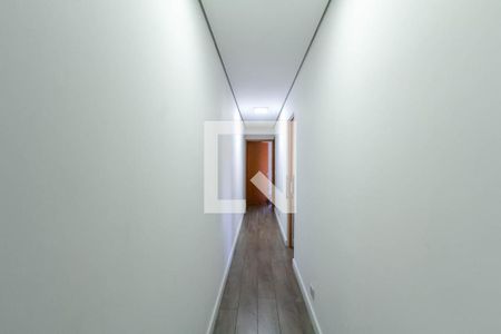 Corredor do Quartos de casa à venda com 3 quartos, 235m² em Taboão, São Bernardo do Campo