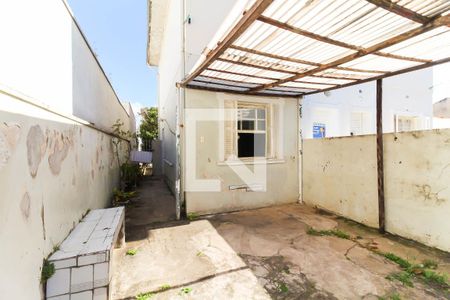 Casa à venda com 83m², 1 quarto e 1 vaga Casa à venda com 83m², 1 quarto e 1 vagaFachada