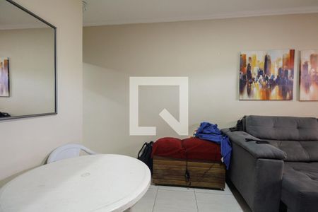 Sala  de casa à venda com 3 quartos, 135m² em Vila Carrão, São Paulo