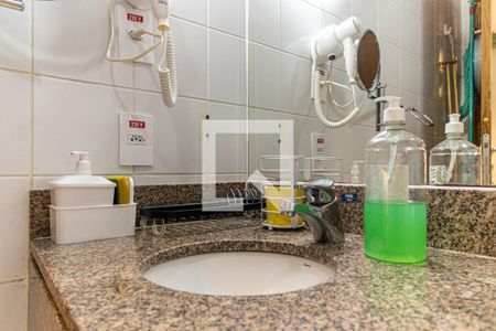 Banheiro - Torneira de kitnet/studio para alugar com 1 quarto, 32m² em República, São Paulo