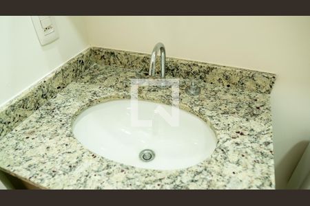 Studio para alugar com 21m², 1 quarto e sem vaga Studio para alugar com 21m², 1 quarto e sem vagaBanheiro