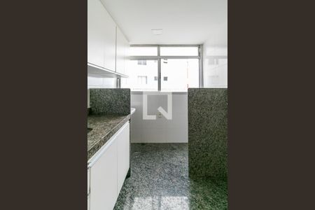Apartamento à venda com 56m², 2 quartos e 2 vagasCozinha e Área de Serviço