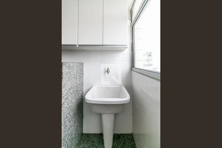 Apartamento à venda com 56m², 2 quartos e 2 vagasCozinha e Área de Serviço
