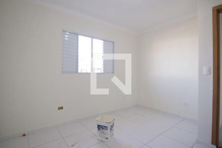 Quarto
 de casa de condomínio para alugar com 2 quartos, 70m² em Vila Uniao (zona Leste), São Paulo