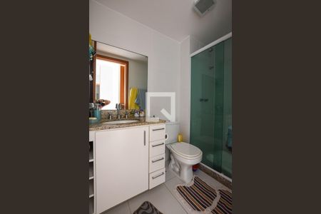 Banheiro do Quarto 1 de apartamento à venda com 2 quartos, 90m² em Santa Rosa, Niterói