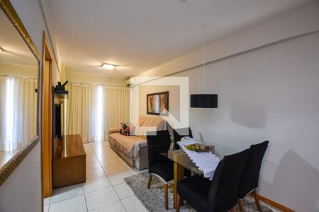 Sala de apartamento à venda com 2 quartos, 90m² em Santa Rosa, Niterói