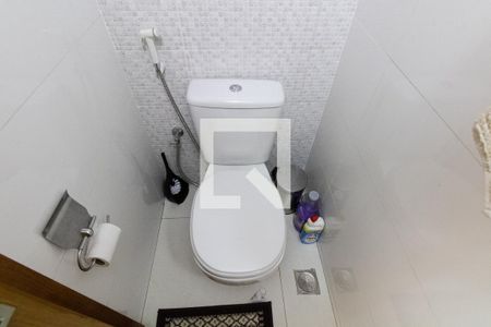 Casa à venda com 250m², 3 quartos e 1 vaga Casa à venda com 250m², 3 quartos e 1 vagaLavabo