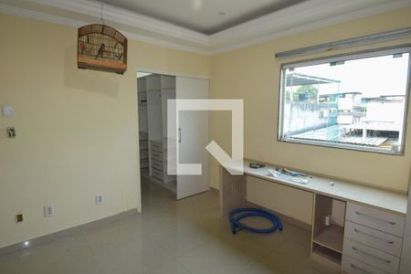 Casa para alugar com 200m², 2 quartos e 1 vagaQuarto 