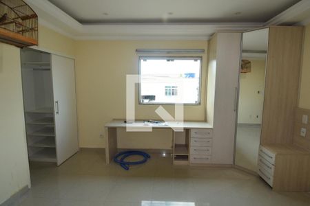 Casa para alugar com 200m², 2 quartos e 1 vagaQuarto 