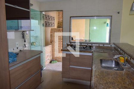 Casa para alugar com 200m², 2 quartos e 1 vagaCozinha