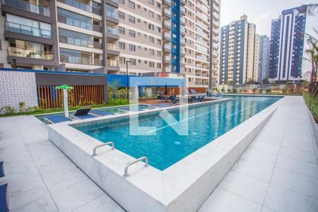 Apartamento à venda com 36m², 1 quarto e 1 vagaÁrea comum - Piscina