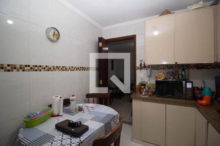 Apartamento à venda com 79m², 2 quartos e 2 vagasCozinha