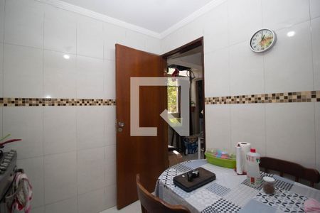 Apartamento à venda com 79m², 2 quartos e 2 vagasCozinha