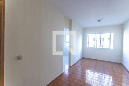 Apartamento à venda com 77m², 2 quartos e 1 vaga Apartamento à venda com 77m², 2 quartos e 1 vagaSala de estar