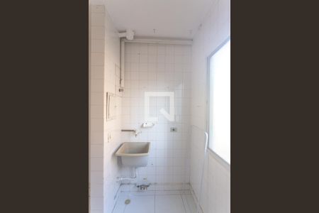 Apartamento à venda com 77m², 2 quartos e 1 vaga Apartamento à venda com 77m², 2 quartos e 1 vagaÁrea de serviço