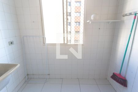 Apartamento à venda com 77m², 2 quartos e 1 vaga Apartamento à venda com 77m², 2 quartos e 1 vagaÁrea de serviço
