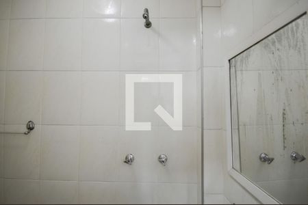 Apartamento à venda com 80m², 2 quartos e 1 vaga Apartamento à venda com 80m², 2 quartos e 1 vagaBanheiro de Serviço