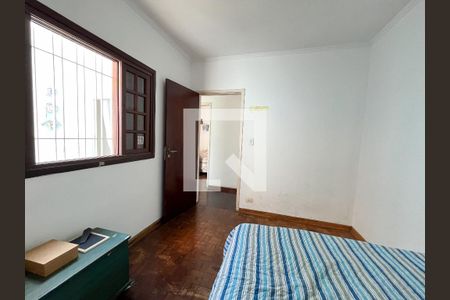 Casa à venda com 300m², 5 quartos e 4 vagasQuarto 2