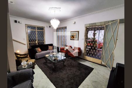 Sala de casa de condomínio à venda com 4 quartos, 300m² em Lins de Vasconcelos, Rio de Janeiro