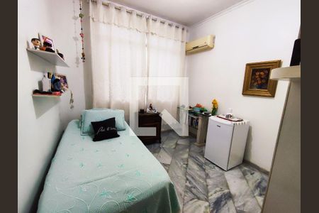 Casa de condomínio à venda com 300m², 4 quartos e 3 vagasQuarto 4