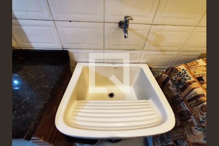 Casa de condomínio à venda com 300m², 4 quartos e 3 vagasÁrea de Serviço - Tanque