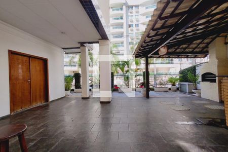 Apartamento à venda com 82m², 2 quartos e 1 vagaÁrea comum