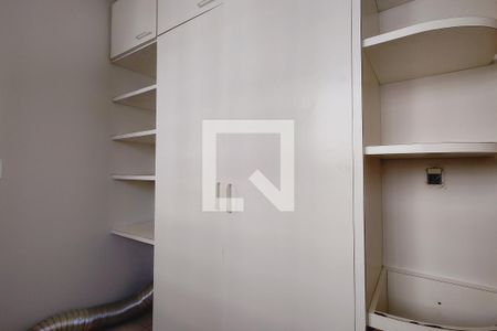 Apartamento à venda com 82m², 2 quartos e 1 vagaQuarto de Serviço