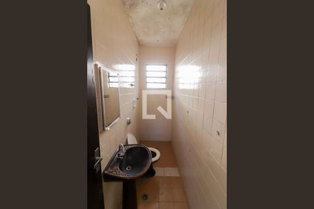 Casa 1 - Banheiro de casa à venda com 5 quartos, 260m² em Vila Indiana, São Paulo