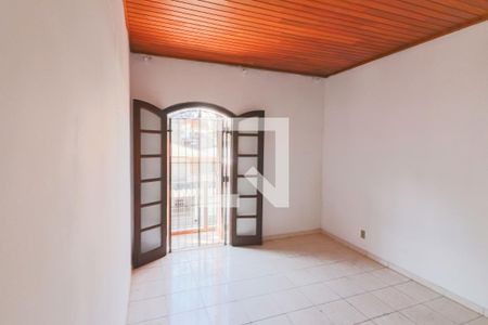 Casa à venda com 260m², 5 quartos e 2 vagasCasa 2 - Quarto 1