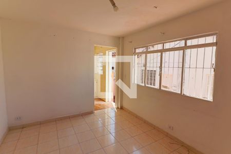 Casa à venda com 260m², 5 quartos e 2 vagasEdicula - Sala
